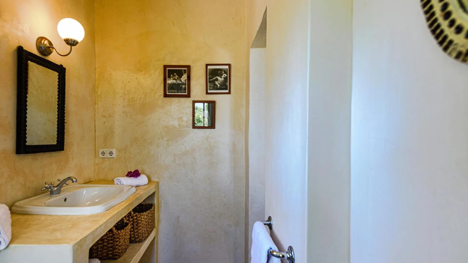 Sant Antoni de Portmany New! Villa Salada Sea Views 0*, Sant Antoni de Portmany