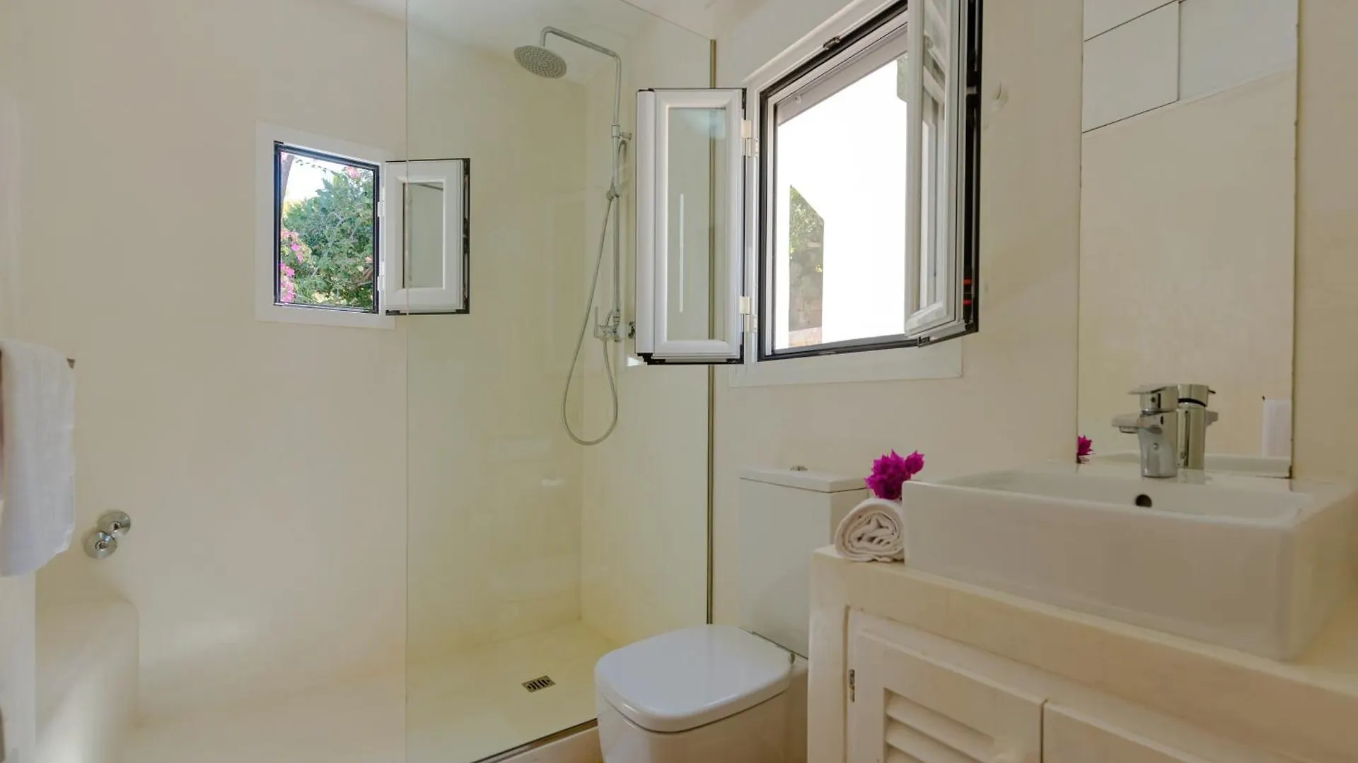 New! Villa Salada Sea Views Σαν Αντόνιο
